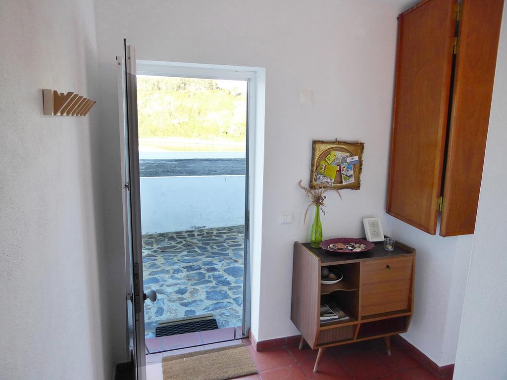 Pedra Dos Corvos Beach House Odeceixe Exterior photo
